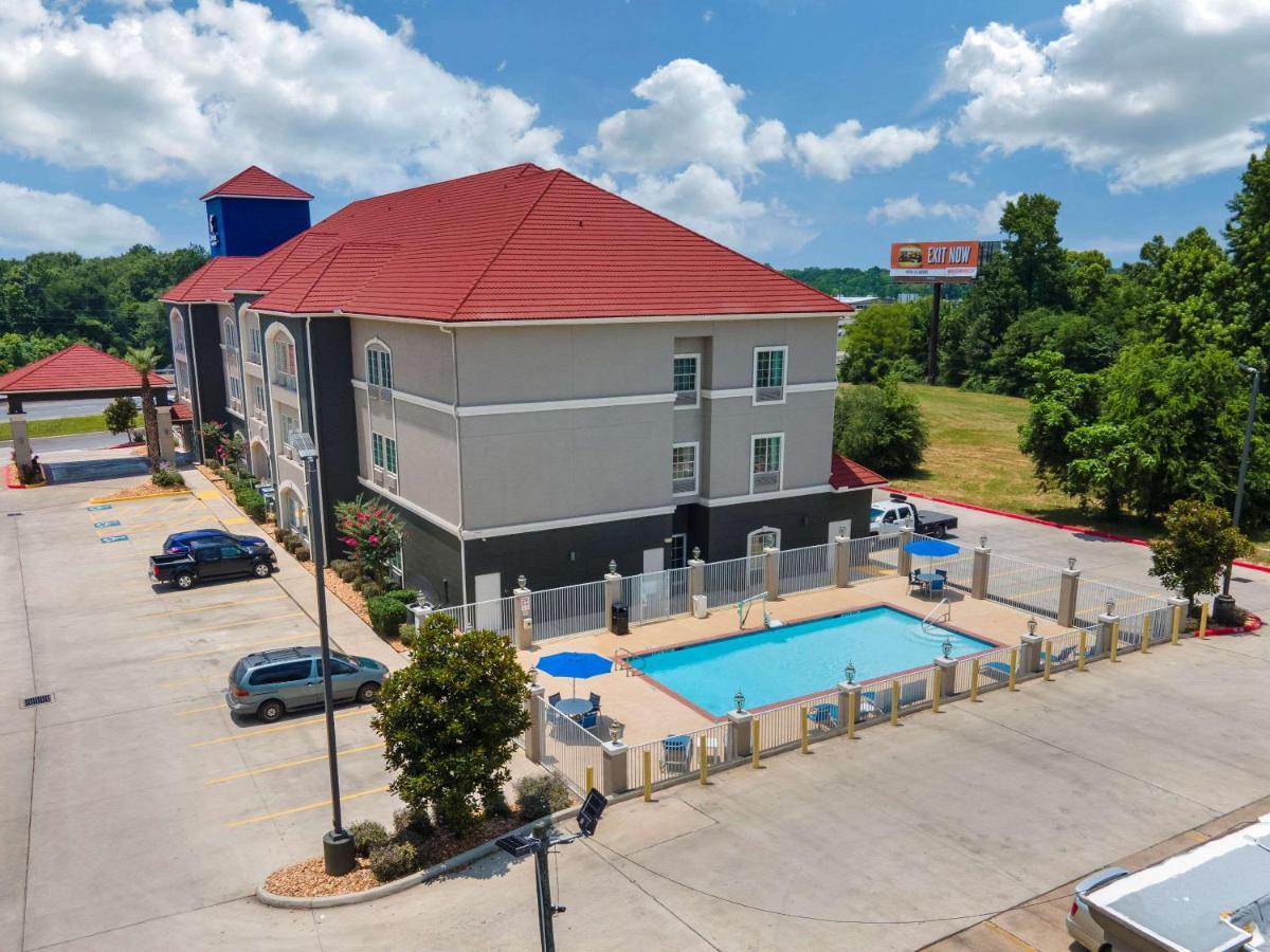 Comfort Inn & Suites Кливленд Экстерьер фото